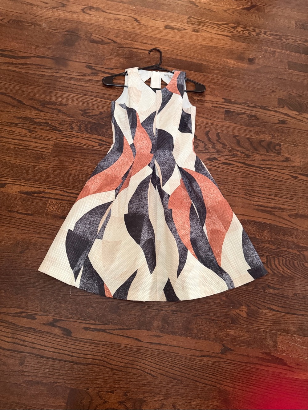 H&M Abstract Wave-Print Sleeveless Dress - White, Navy & Coral size 4